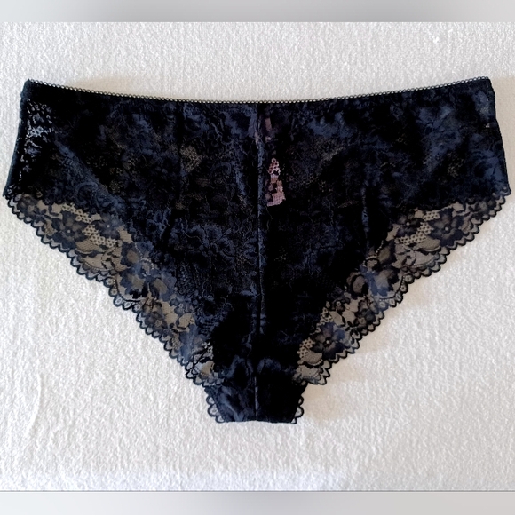 Savage X Fenty by Rihanna Black Lace Panty, size 3X - Picture 3 of 7